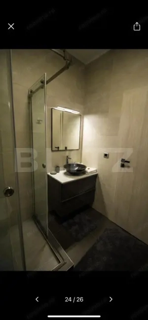 Apartament modern, zona centrala, cu parcare. Ocupabil de la 1 ianuarie  - imagine 5
