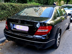 Mercedes C180, benzina,unic proprietar pe carte, cutie manuala 6 trepte, prima inmatriculara 2014 - imagine 6
