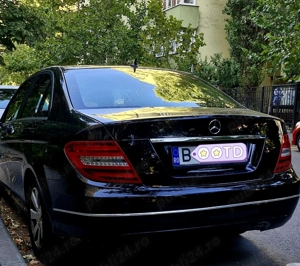 Mercedes C180, benzina,unic proprietar pe carte, cutie manuala 6 trepte, prima inmatriculara 2014 - imagine 7