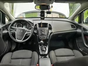 Vanzare auto  - imagine 2 Vanzare auto  - imagine 2