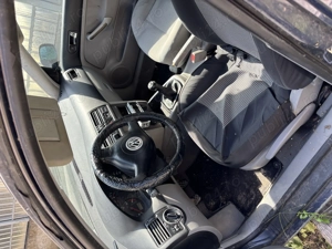 De vânzare VW Bora 1.6 pentru dezmembrări - imagine 8