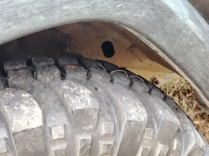 Vând Jeep Cherokee 2.5 în stare buna de funcționare  - imagine 7
