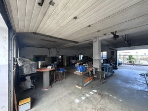 Clădire multifuncțională de închiriat – zonă cu acces TIR