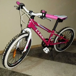 Bicicleta CUBE Kids Race 200