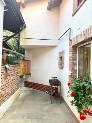 Casa LUX cu 4 camere de inchiriat, 115 mp, parcare la liber, zona Marasti  - imagine 13 Casa LUX cu 4 camere de inchiriat, 115 mp, parcare la liber, zona Marasti  - imagine 13