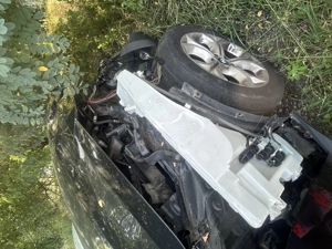 BMW X5 usor avariat - imagine 5