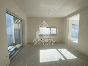 Duplex in zona Lipovei