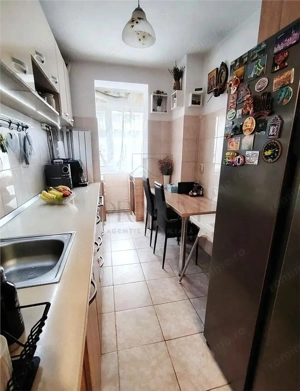 TORONTAL - ETAJ 1 - LIFT - 3 CAMERE - CENTRALA PROPRIE - CLIMA - GARAJ SUB BLOC+BOXA CF - imagine 6