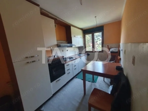 Apartament semidecomandat 2 camere etaj 2 zona 13 Decembrie