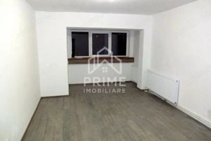 Apartament 4 camere , 90 mp , Zona Cetate  - imagine 2 Apartament 4 camere , 90 mp , Zona Cetate  - imagine 2