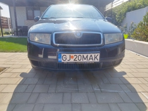 Skoda fabia 1.4 mpi - imagine 8