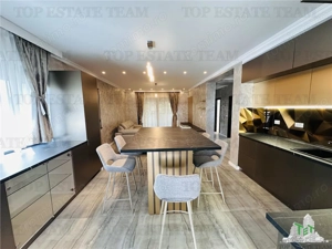 VILA ULTRA LUX EXCLUSIVISTA IN ROSU, 5 camere,320 mp teren, 286 mp construiti, drum privat! - imagine 4