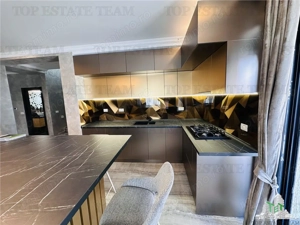 VILA ULTRA LUX EXCLUSIVISTA IN ROSU, 5 camere,320 mp teren, 286 mp construiti, drum privat! - imagine 3