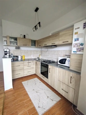 Sanandrei - Apartament 3 camere - doua balcoane - curte - foisor - beci