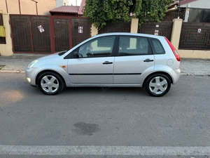 Ford fiesta full opțiuni stare excelenta 