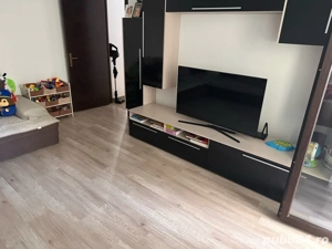 Vând apartament 2 camere, zona Trivale