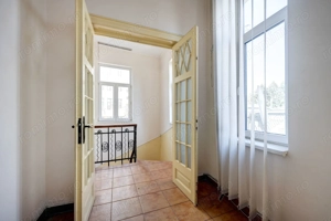 ULTRACENTRAL - Vilă UNICĂ și cu POTENȚIAL uriaș, o poveste de succes - imagine 16