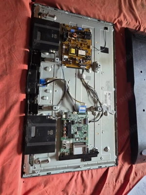 Dezmembrez tv LG 32lb610