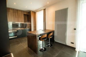 Apartament lux cu parcare, zona centrala  - imagine 3