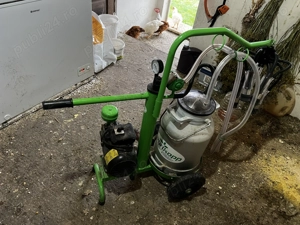 Mulgătoare automată.                  - imagine 2 Mulgătoare automată.                  - imagine 2