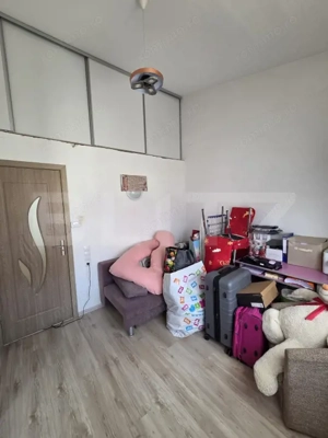 Apartament 2 camere + living cu bucătărie open space de vânzare zona Primarie - imagine 10