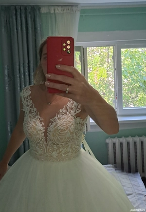 Vand Rochie de Mireasa  - imagine 4