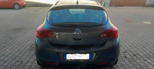 Opel Astra J 2012 1.7 Diesel - imagine 4