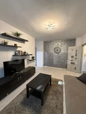Apartament cu 2 camere, 39 mp, zona Ultracentral - imagine 3