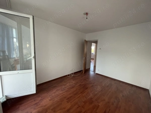 Proprietar , vand apartament cu 3 camere Sos Giurgiului