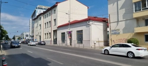 Inchiriez spatiu ultracentral Pitesti, 700 mp, vitrina mare stradala - imagine 3