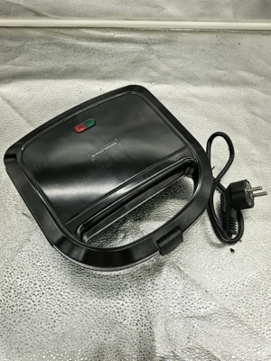 Sandwich maker Royalty Line ST 750W 119 lei