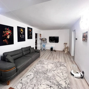 | Apartament cu 3 camere | Micro 16 | Etaj 3 |