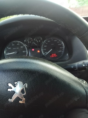 Vând pejou. 307   2005