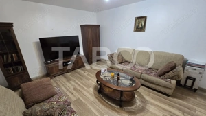 Casa individuala de vanzare 5 camere garaj Selimbar - imagine 9