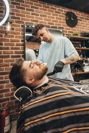 Angajăm frizer cu experiență - imagine 4