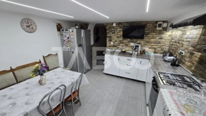 Casa individuala de vanzare 5 camere garaj Selimbar - imagine 8