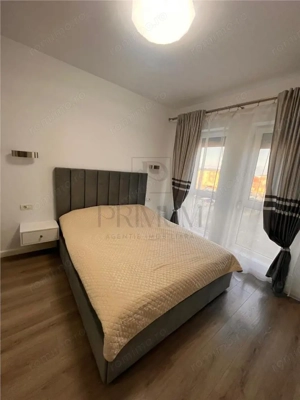 GIROC - 2 Camere - Etaj intermediar - Decomandat - Zona excelenta - imagine 5