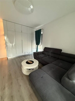 GIROC - 2 Camere - Etaj intermediar - Decomandat - Zona excelenta - imagine 2