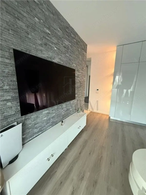 GIROC - 2 Camere - Etaj intermediar - Decomandat - Zona excelenta - imagine 8