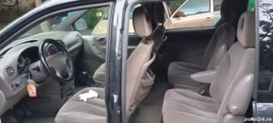 Vând Chrysler Voyager 2002
