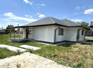 Casa de 4 camere, plan parter, 450 mp teren, Holboca