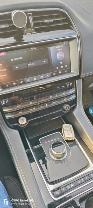 Jaguar F pace - 2016 - imagine 5