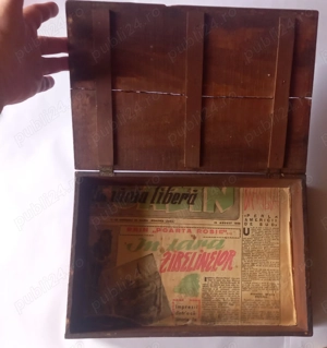 cutie mare din lemn, pentru depozitare diverse (cu ziar din 15 august 1948) (55 - 45 lei)