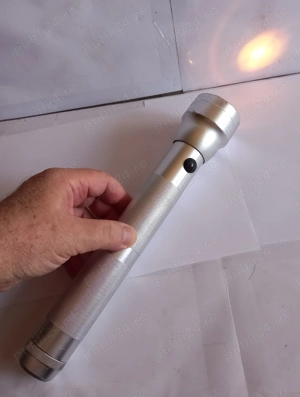 lanternă vintage tip Mag-Lite de 31cm, aluminiu, retro, funcțională (55 - 45 lei)