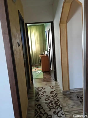 vand apratment 2 camere - imagine 4