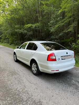 Skoda octavia  busines euro 5 unic proprietar de noua, cumparata de la reprezentanta Skoda Timisoara - imagine 17