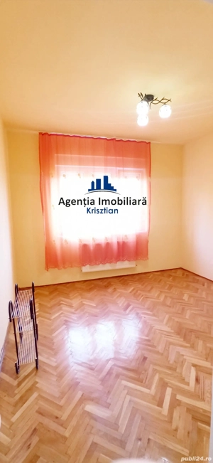 Apartament cu 3 camere de vânzare - Zona străzii Mihai Viteazul  - imagine 6