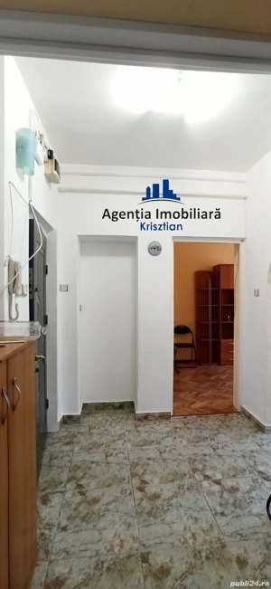 Apartament cu 3 camere de vânzare - Zona străzii Mihai Viteazul  - imagine 9
