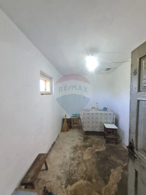 Casă cu 4 camere de vânzare in Jaristea - imagine 5