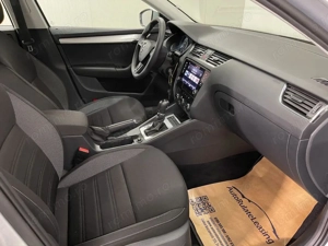 Skoda Octavia - imagine 10